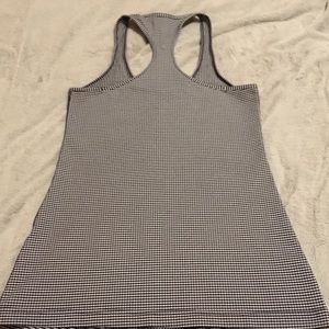 Lululemon B & W Gingham Cool Racerback Tank - Sz 8